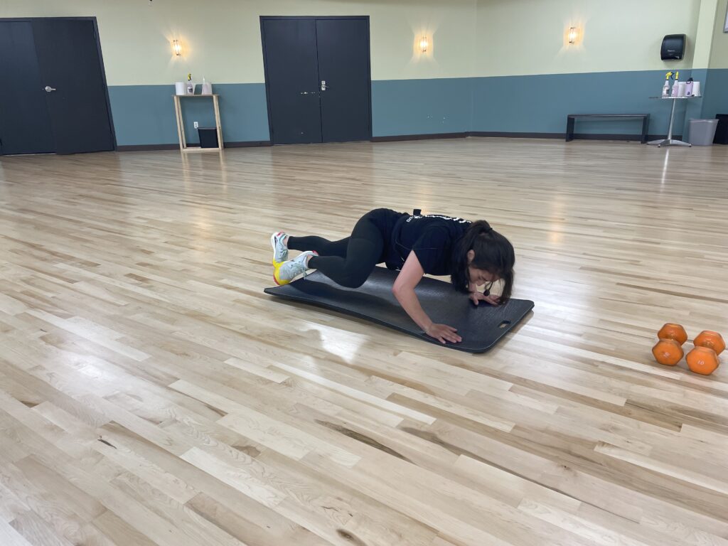 Fitness Evolution Booty and Core Gym Class 7