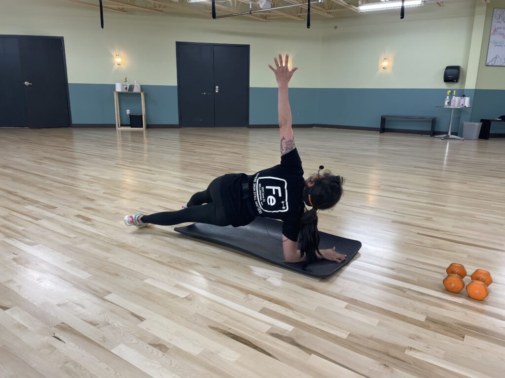 Fitness Evolution Booty and Core Gym Class 9